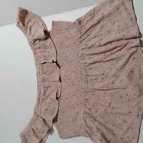 Nwt Pink &White Floral Top (L) - Picture 8 of 9